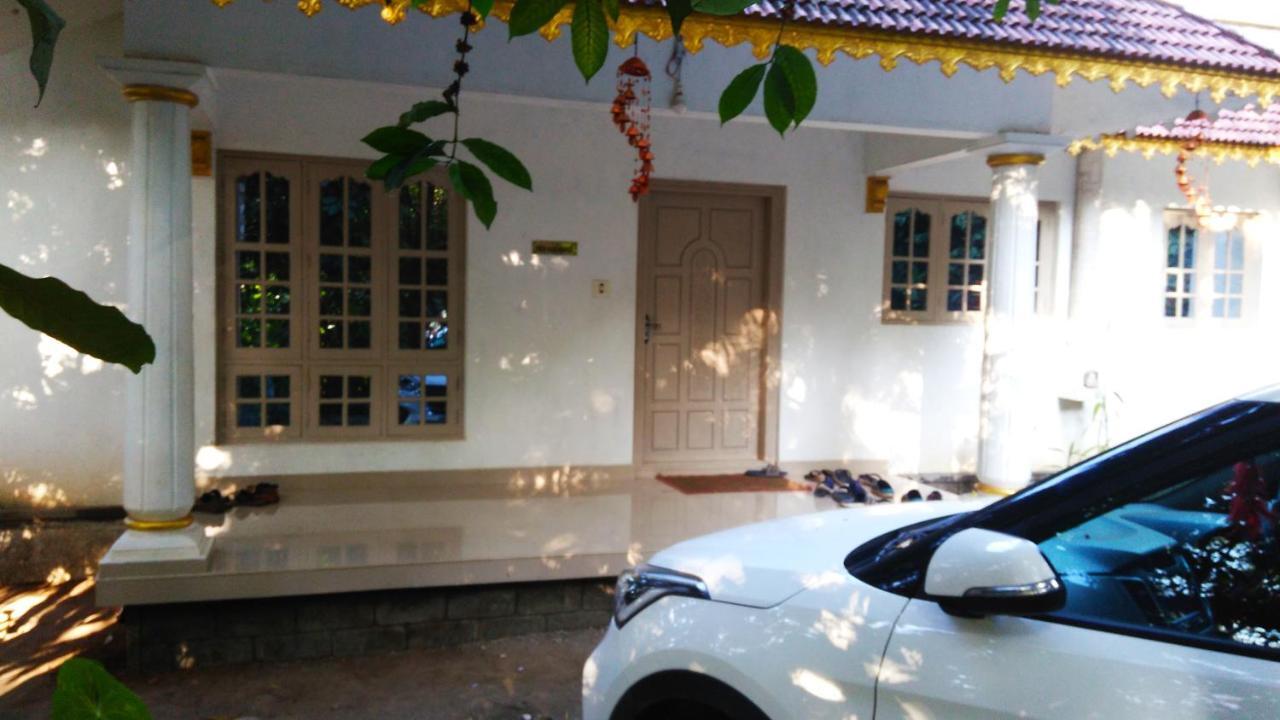 Leeland Munnar Bed and Breakfast Εξωτερικό φωτογραφία